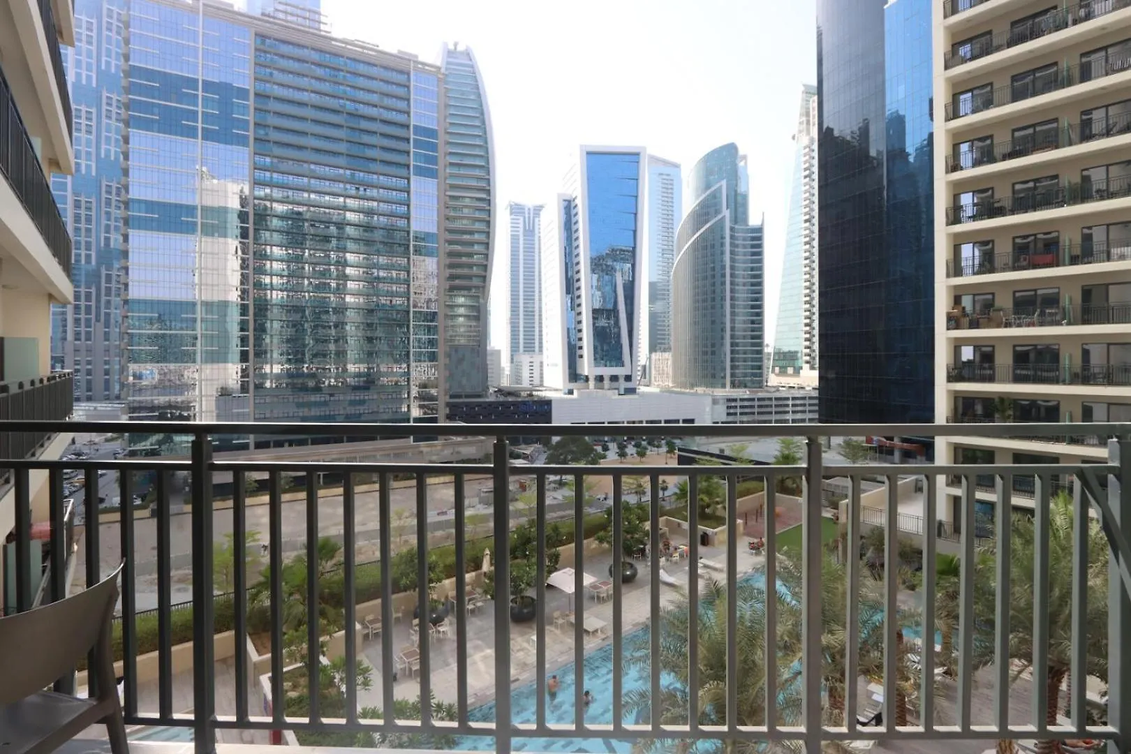 Apartment Stylish 1Br Close To Metro Burj Khalifa & Dubai Canal