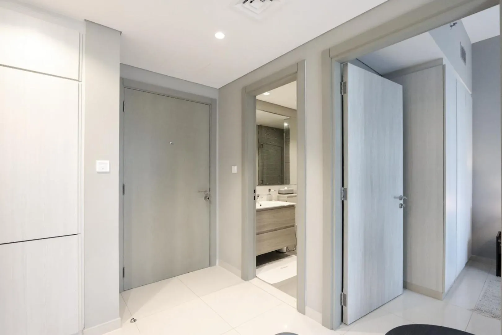 Stylish 1Br Close To Metro Burj Khalifa & Dubai Canal Apartment
