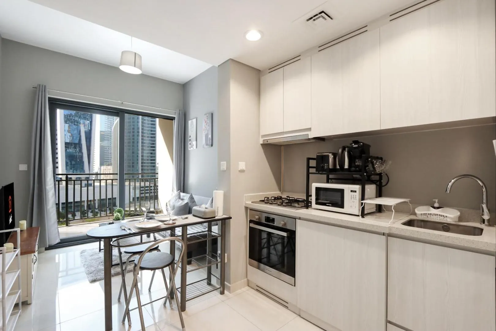 Stylish 1Br Close To Metro Burj Khalifa & Dubai Canal Apartment